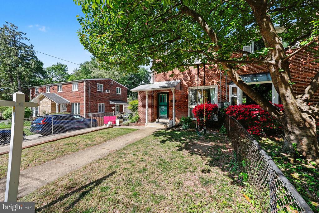 116 E TAYLOR RUN PARKWAY