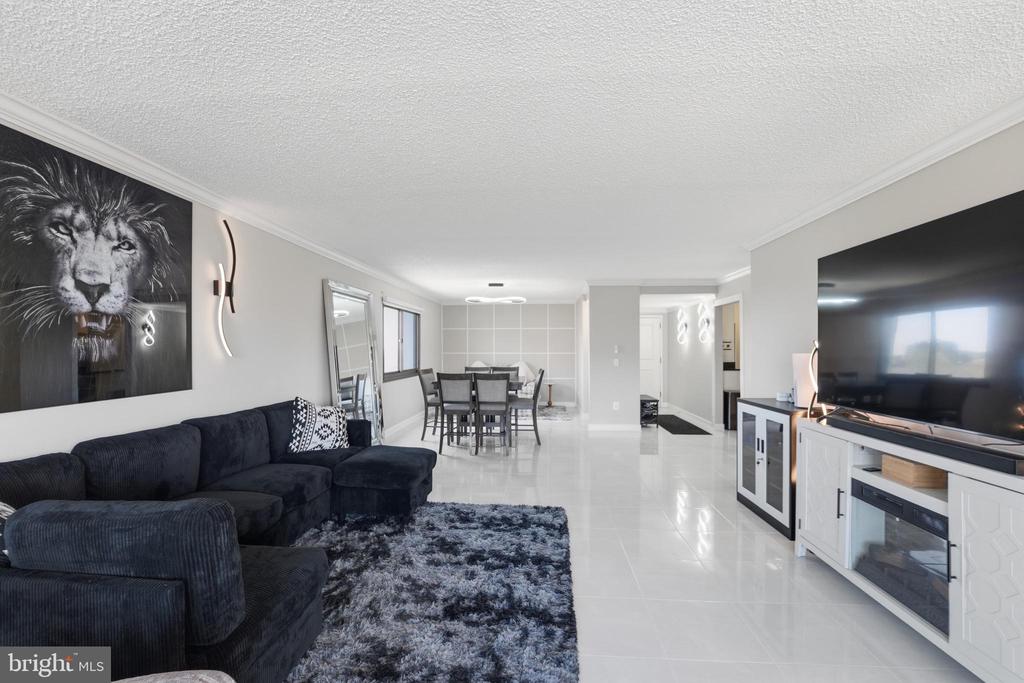6101 EDSALL ROAD 1402
