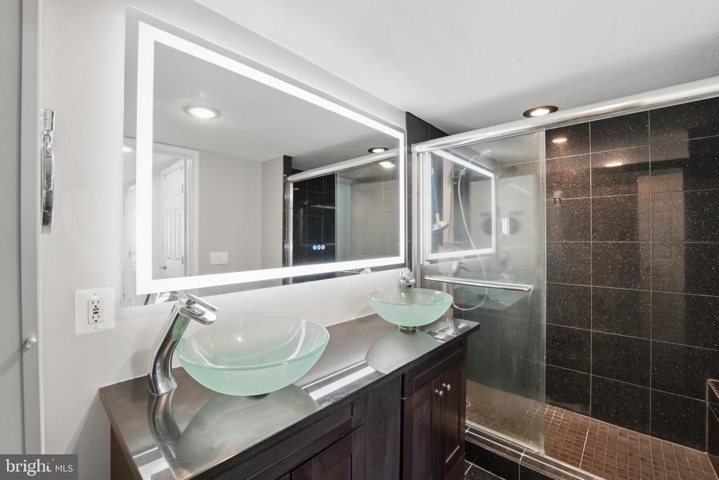 6101 EDSALL ROAD 1402