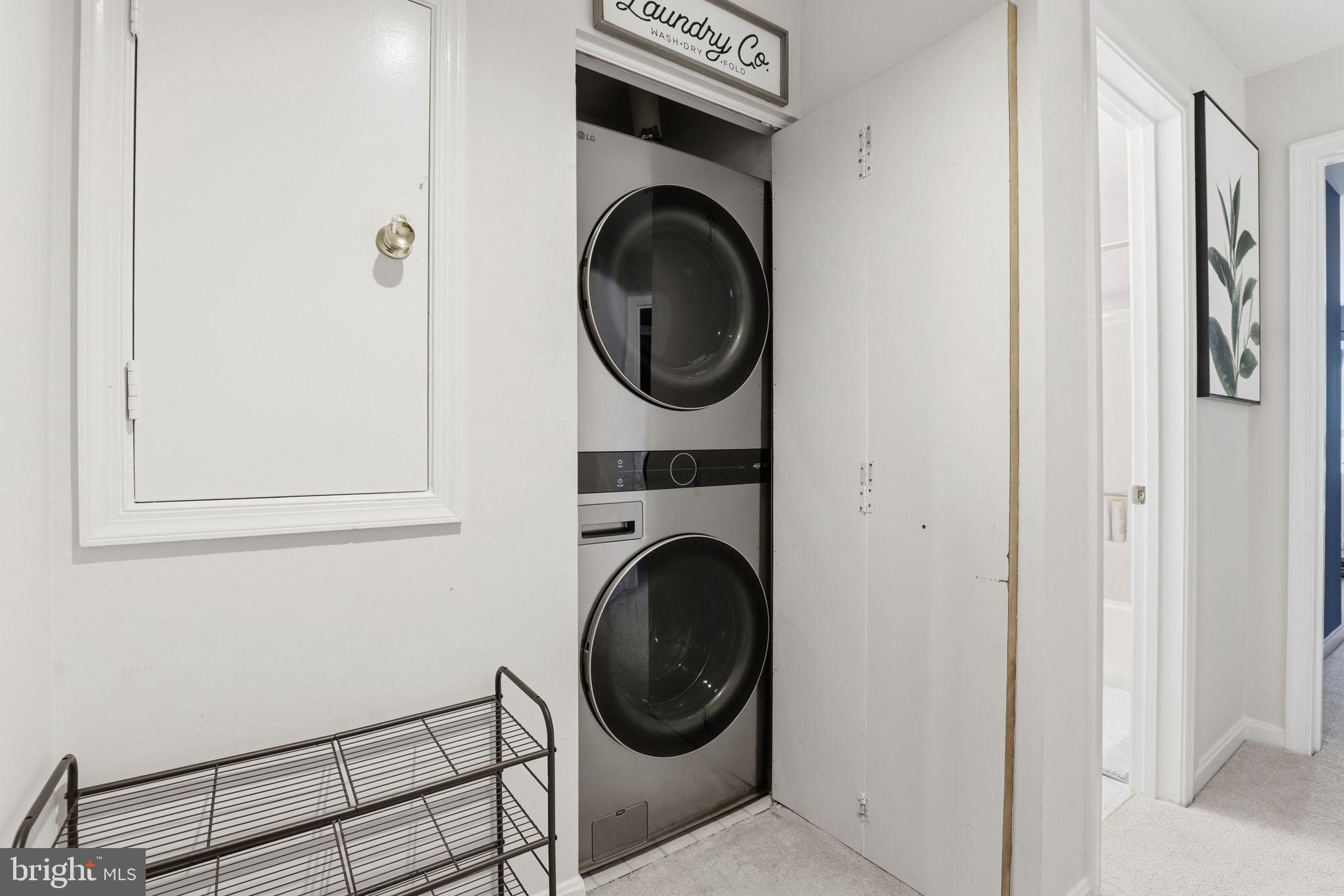 277 S PICKETT STREET 302