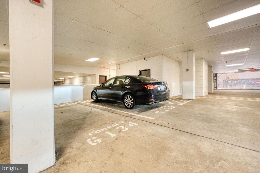 1023 ROYAL STREET N Unit: 204