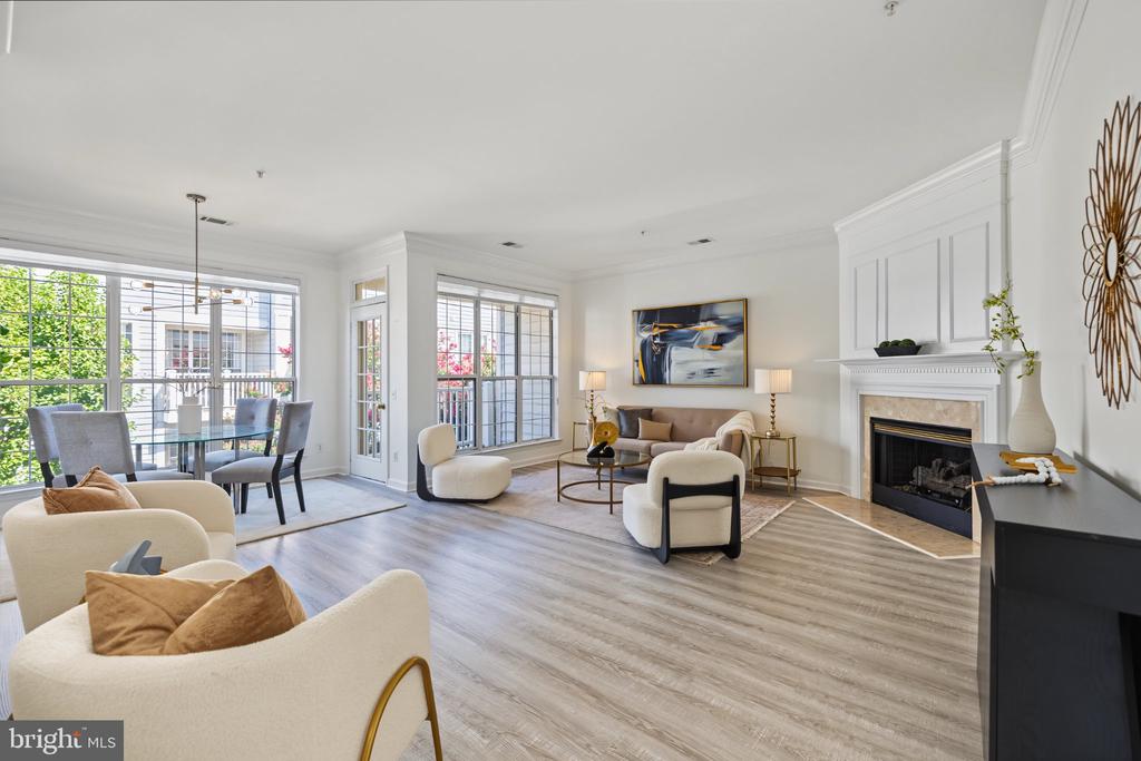 1725 KINGSGATE COURT Unit: 304