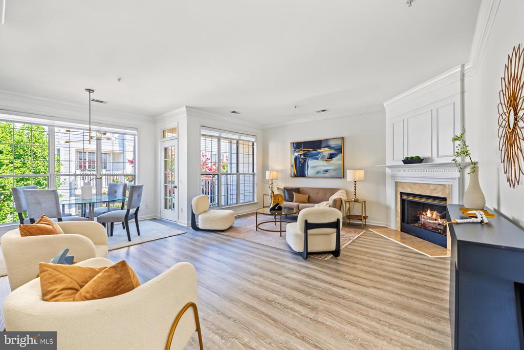 1725 KINGSGATE COURT Unit: 304