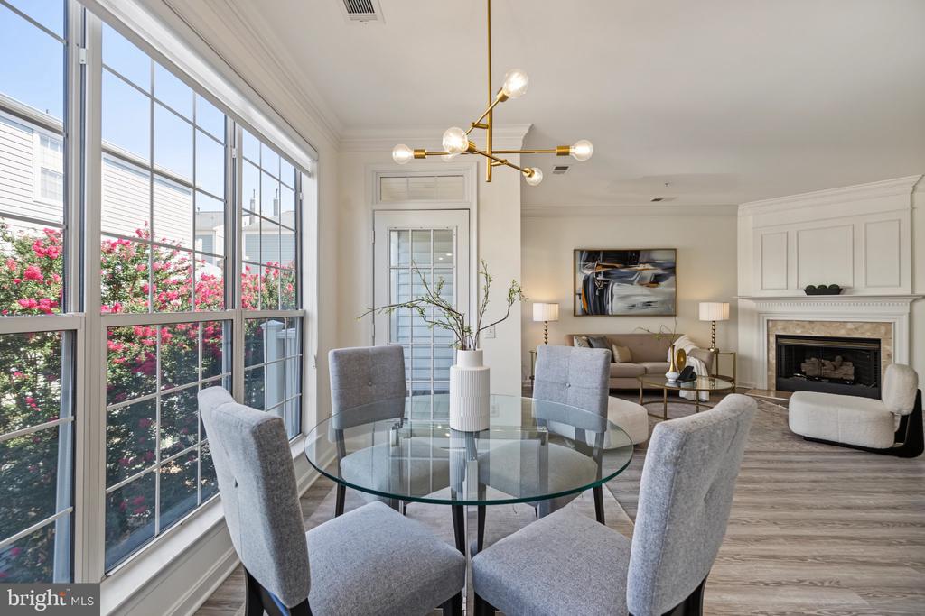 1725 KINGSGATE COURT Unit: 304