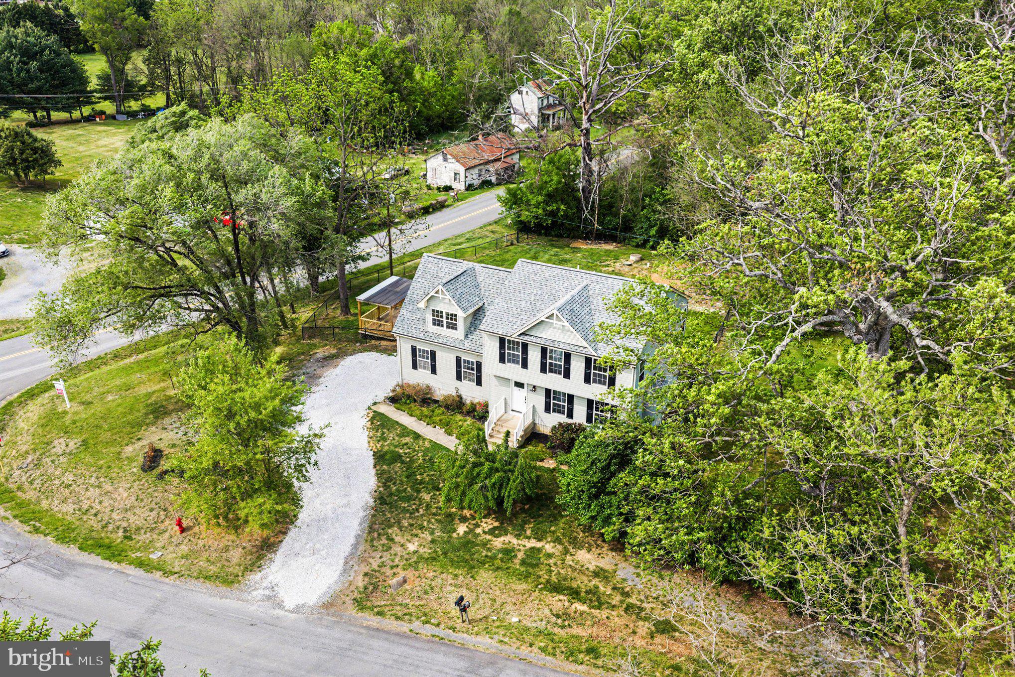 33 CARTERS LINE ROAD