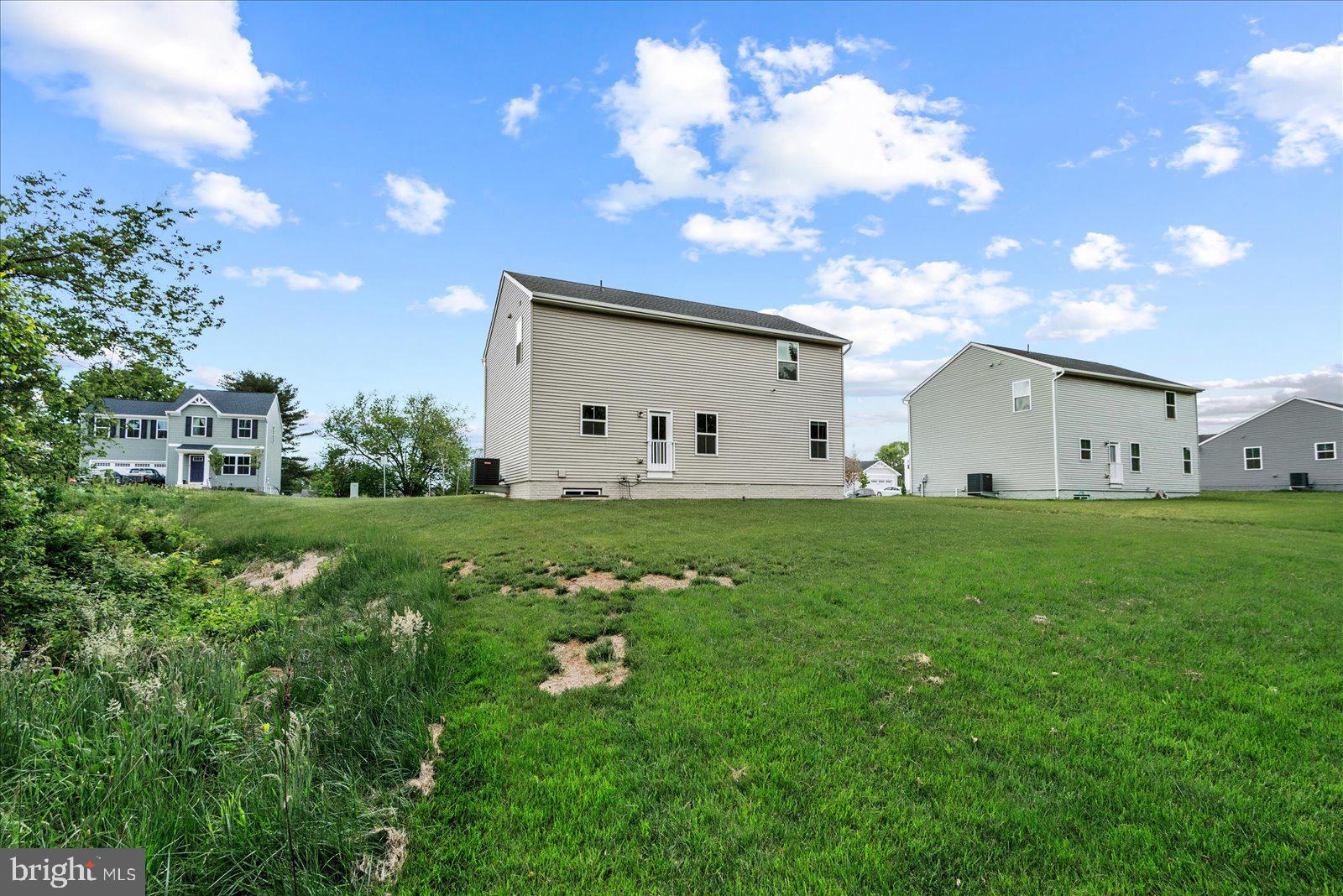 2633 HIGH POINT DRIVE