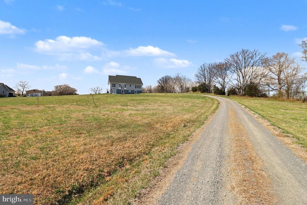 11347 ALVIN LANE