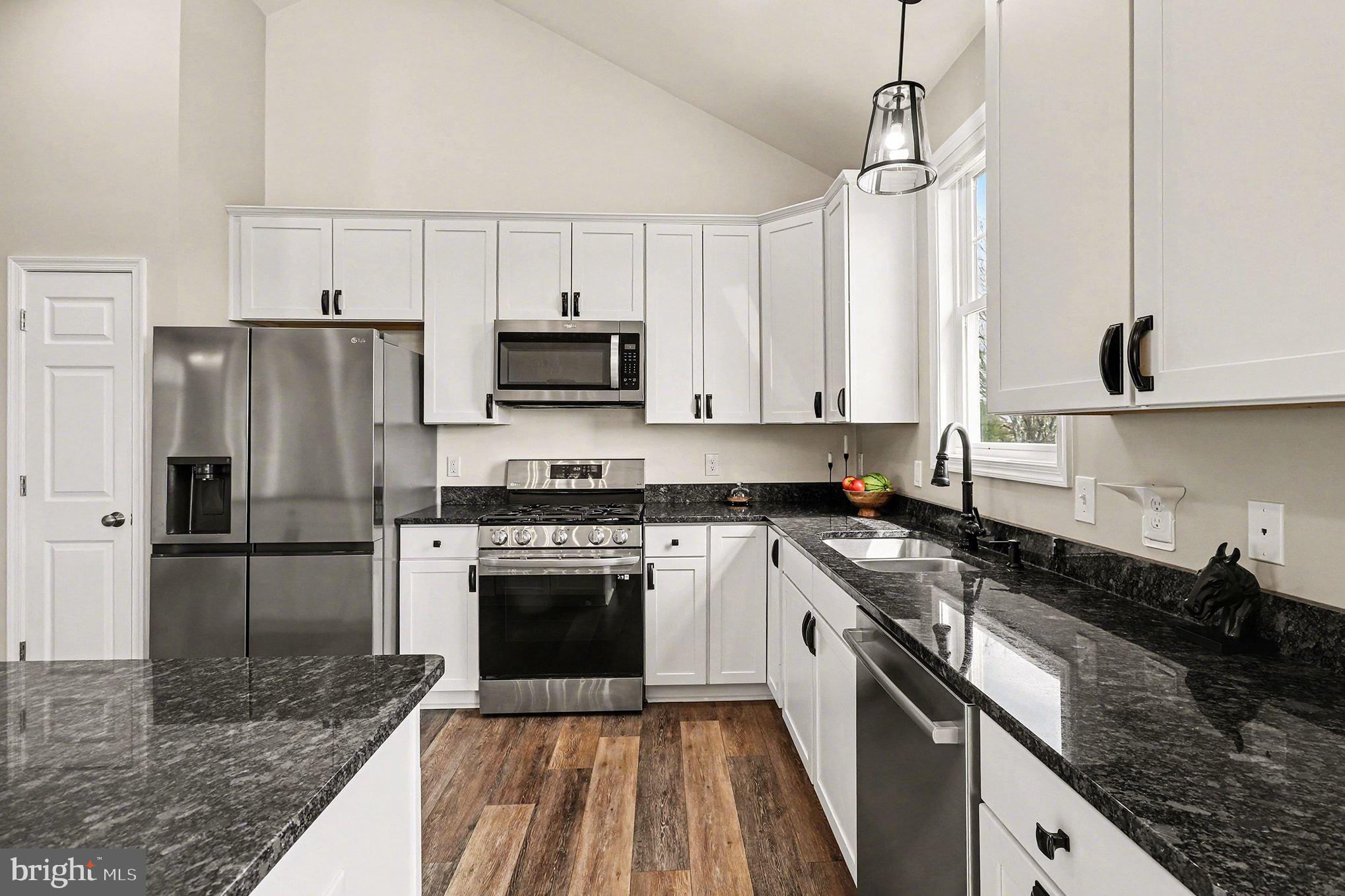 11347 ALVIN LANE
