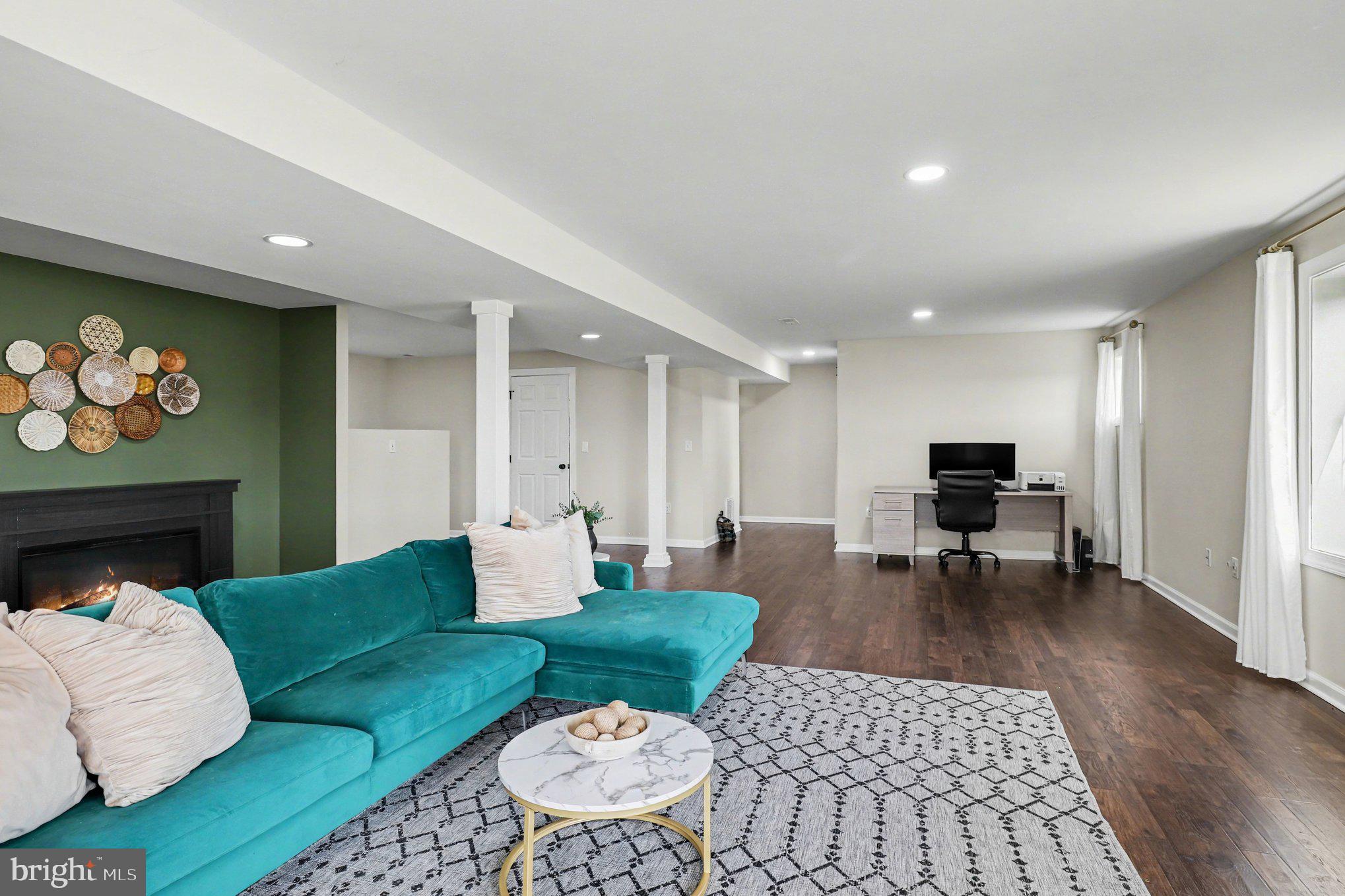11347 ALVIN LANE