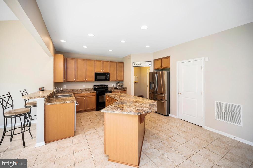 12037 LIVE OAK DRIVE