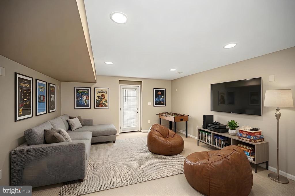 12037 LIVE OAK DRIVE