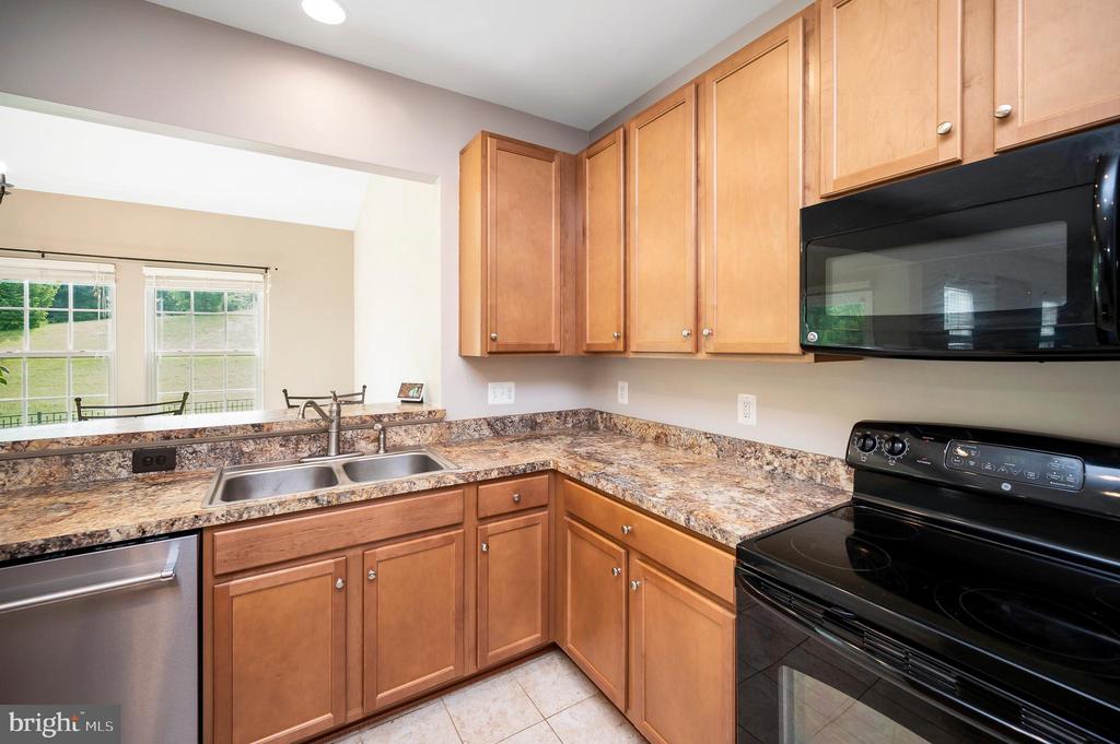 12037 LIVE OAK DRIVE