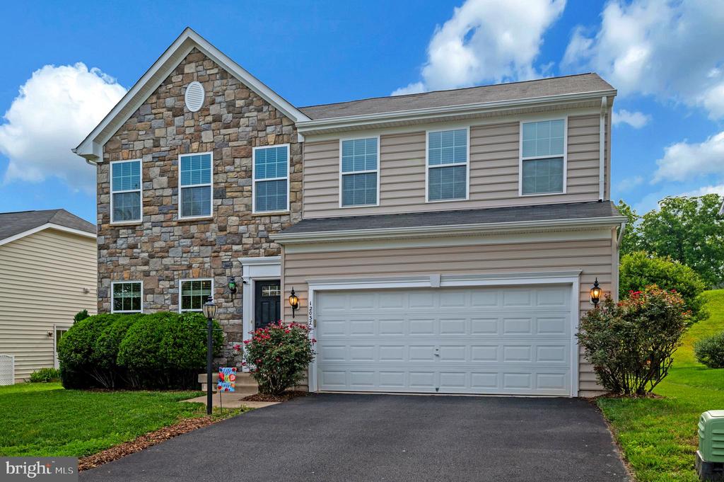 12037 LIVE OAK DRIVE