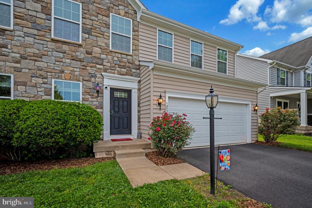 12037 LIVE OAK DRIVE