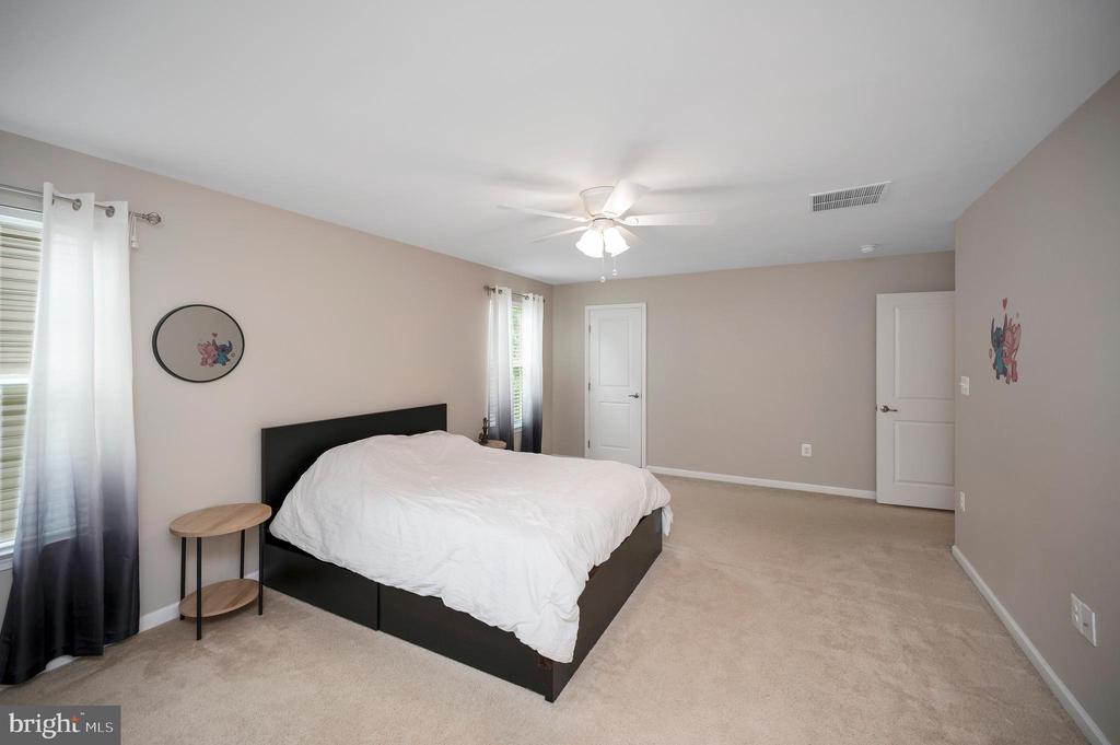 12037 LIVE OAK DRIVE