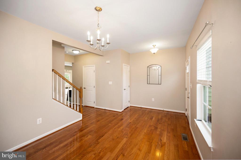 12037 LIVE OAK DRIVE