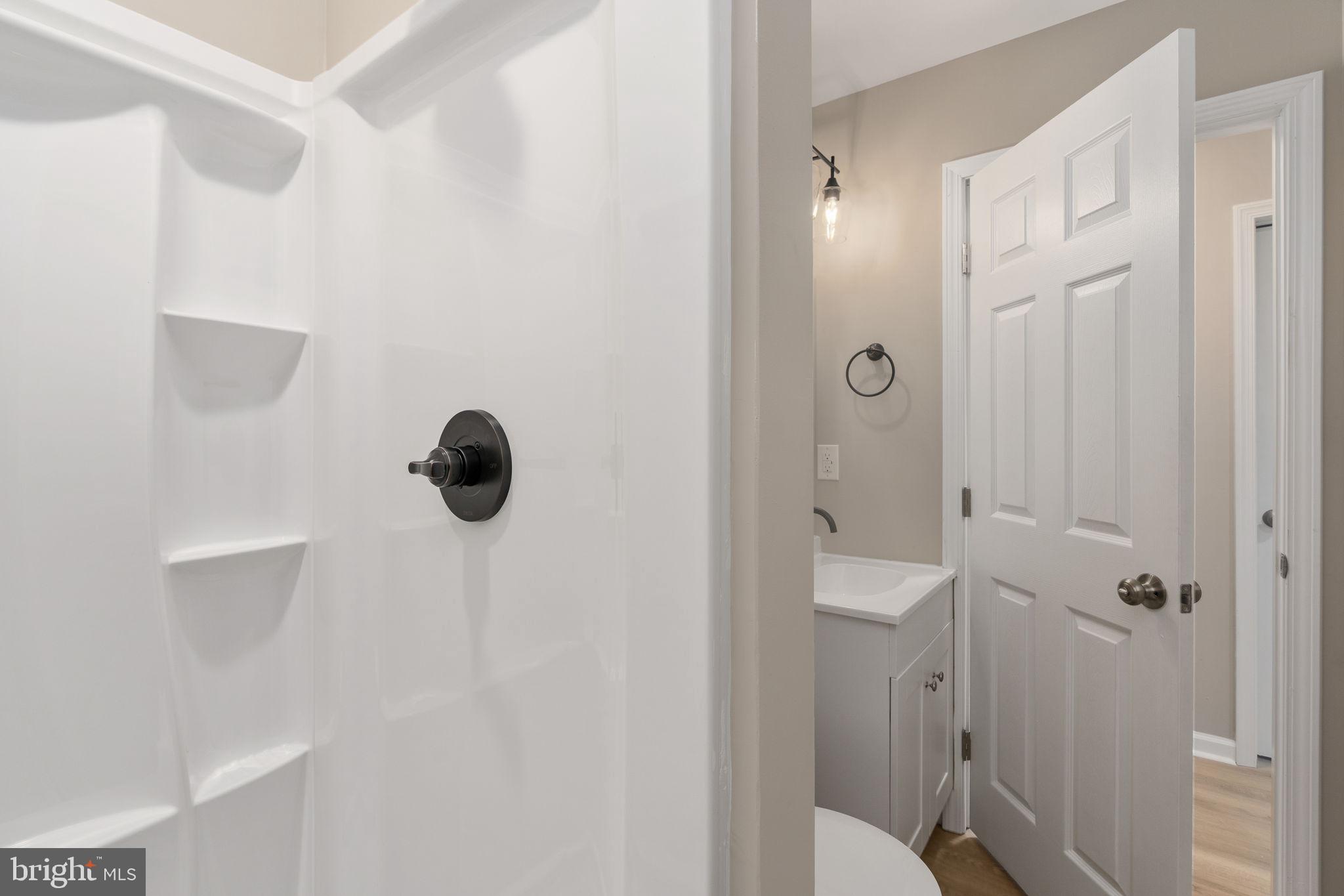 2508 QUAIL OAK DRIVE