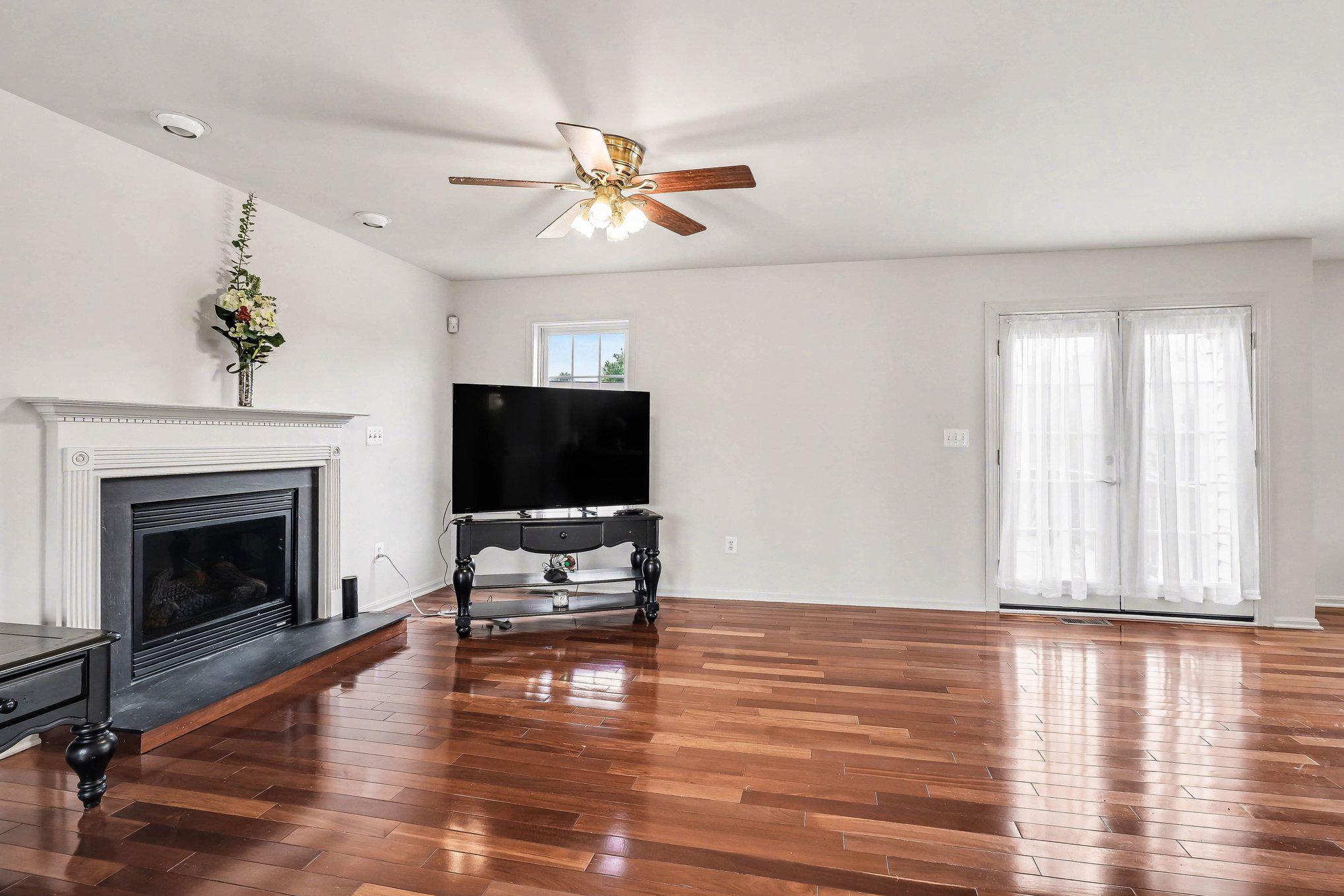 440 ROPER DRIVE