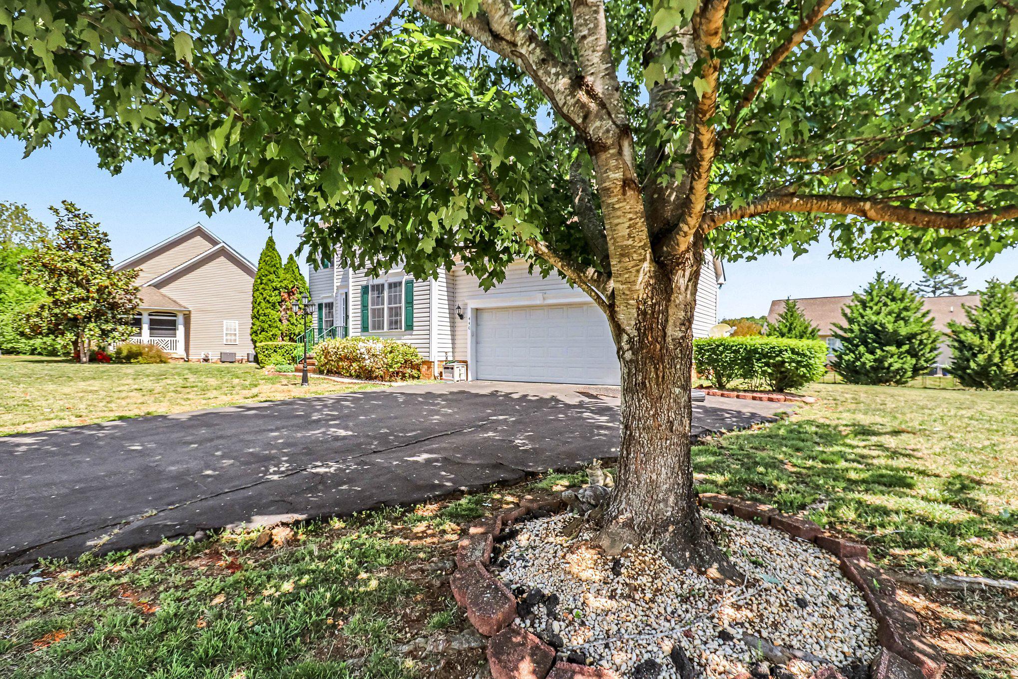 440 ROPER DRIVE