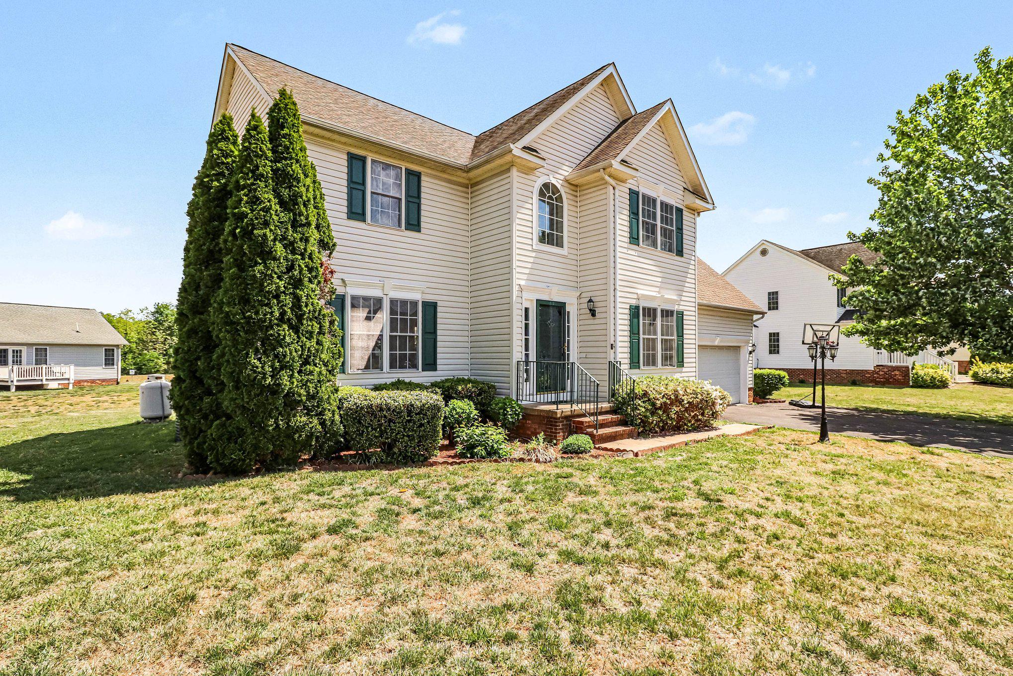 440 ROPER DRIVE