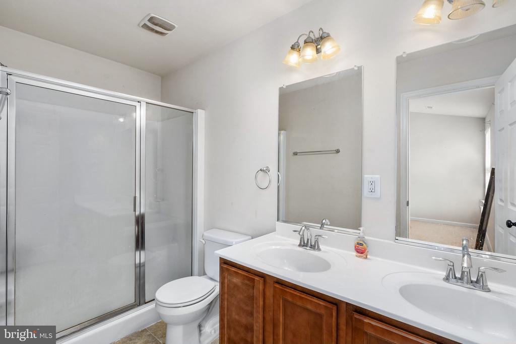 7306 STATESMAN BOULEVARD