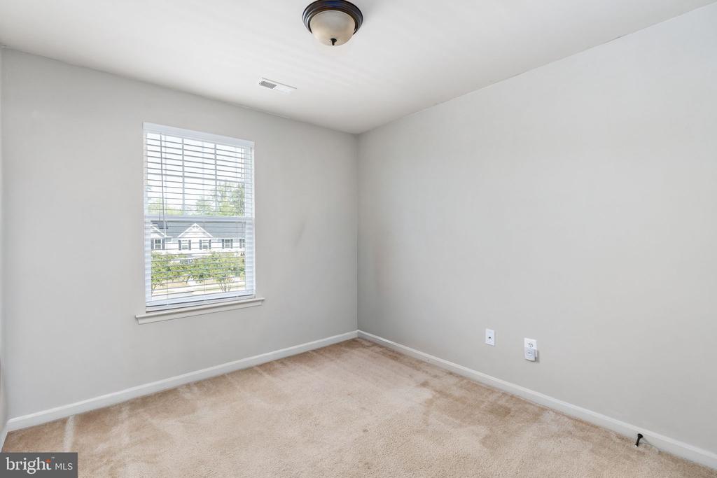 7306 STATESMAN BOULEVARD