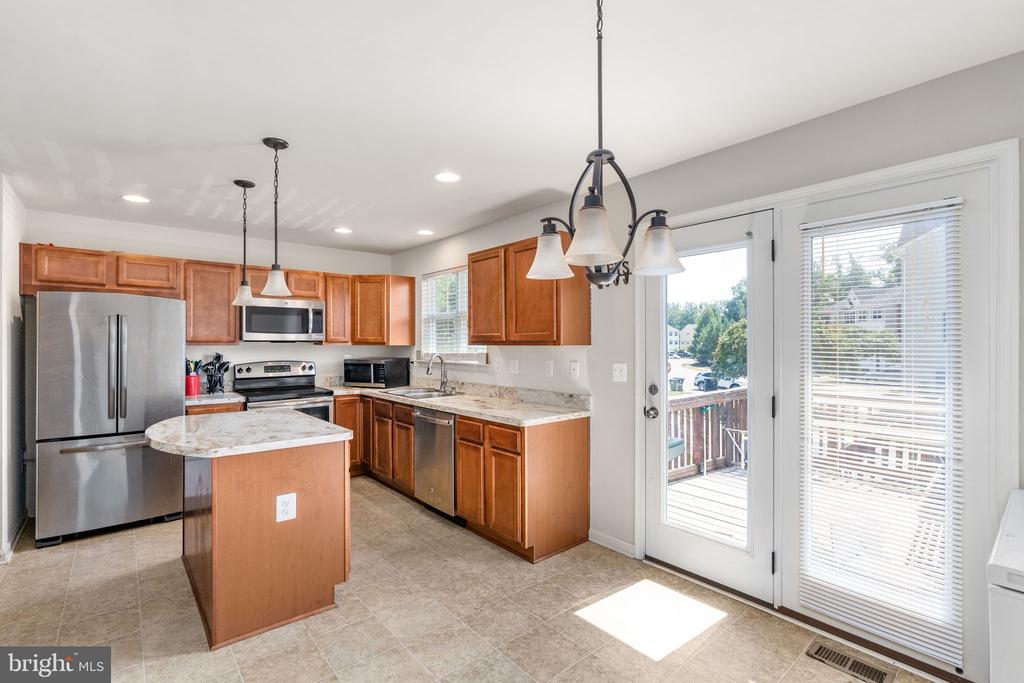 7306 STATESMAN BOULEVARD