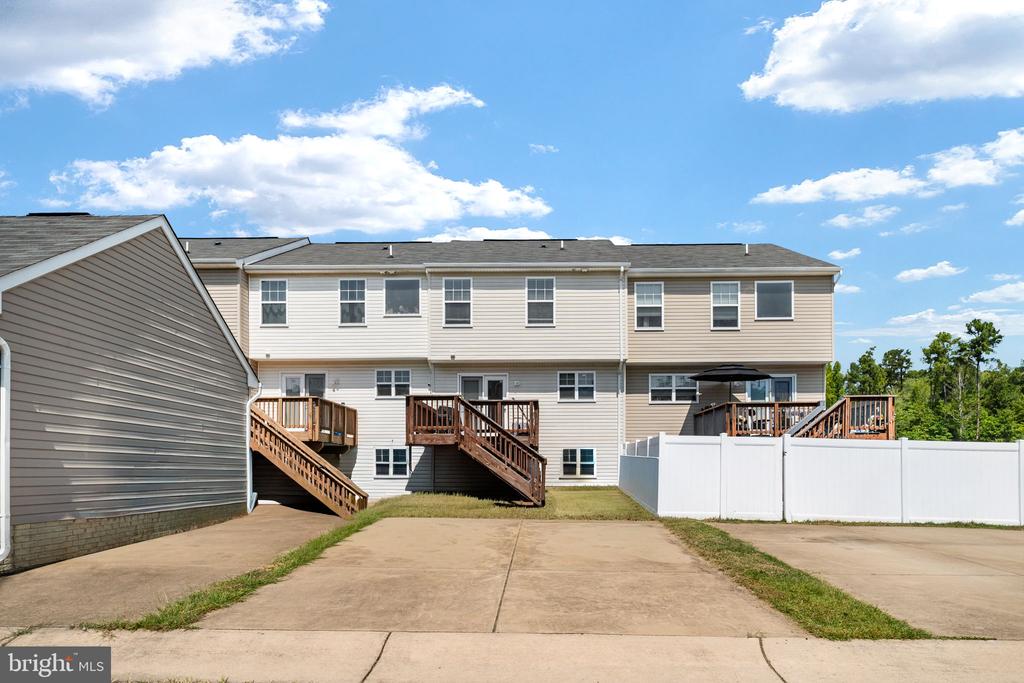 7306 STATESMAN BOULEVARD