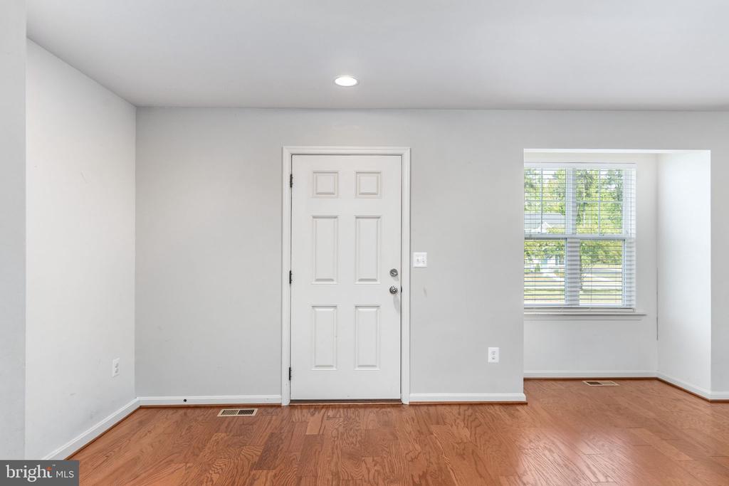 7306 STATESMAN BOULEVARD
