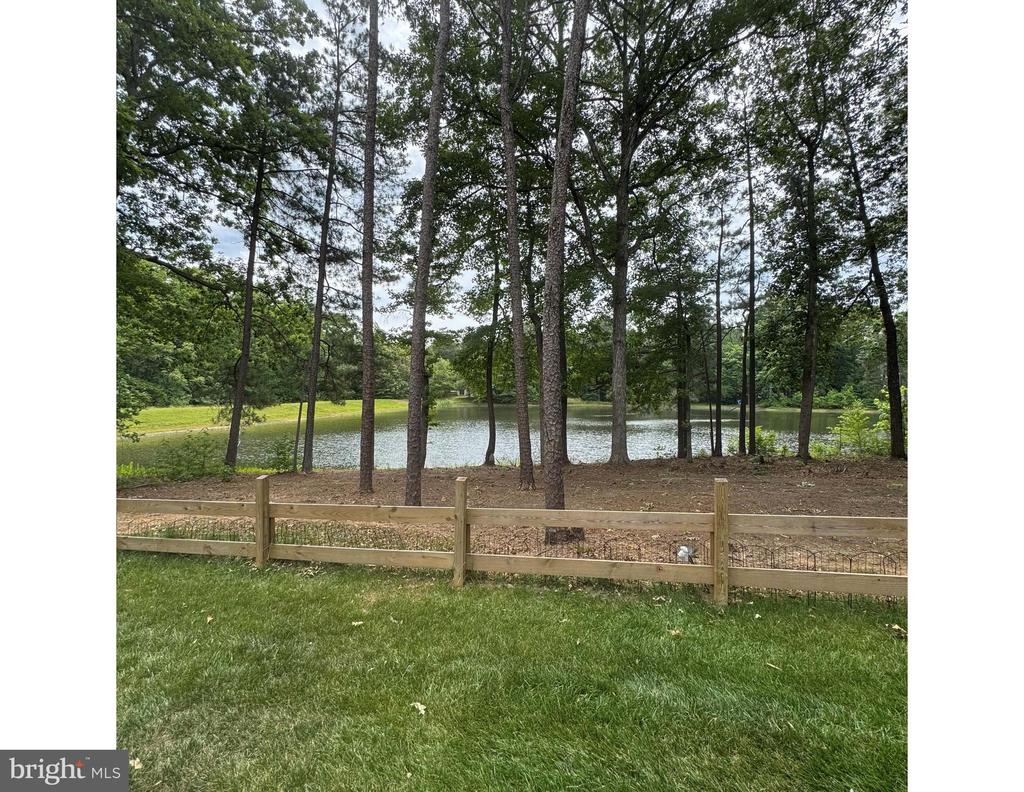 222 SEA CLIFF DRIVE