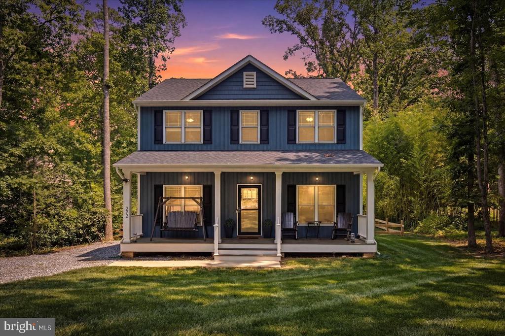 222 SEA CLIFF DRIVE