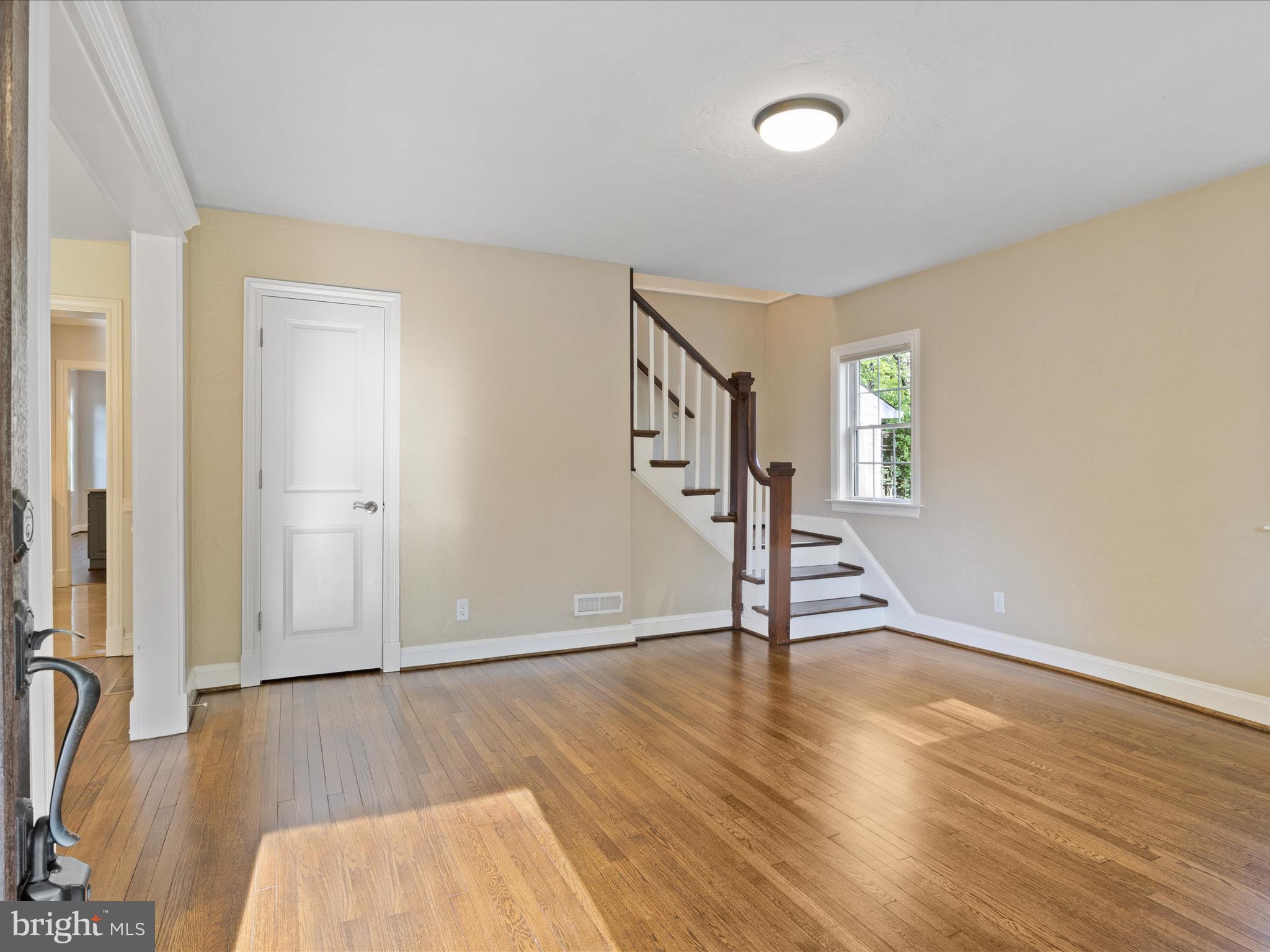 106 W MARSHALL STREET