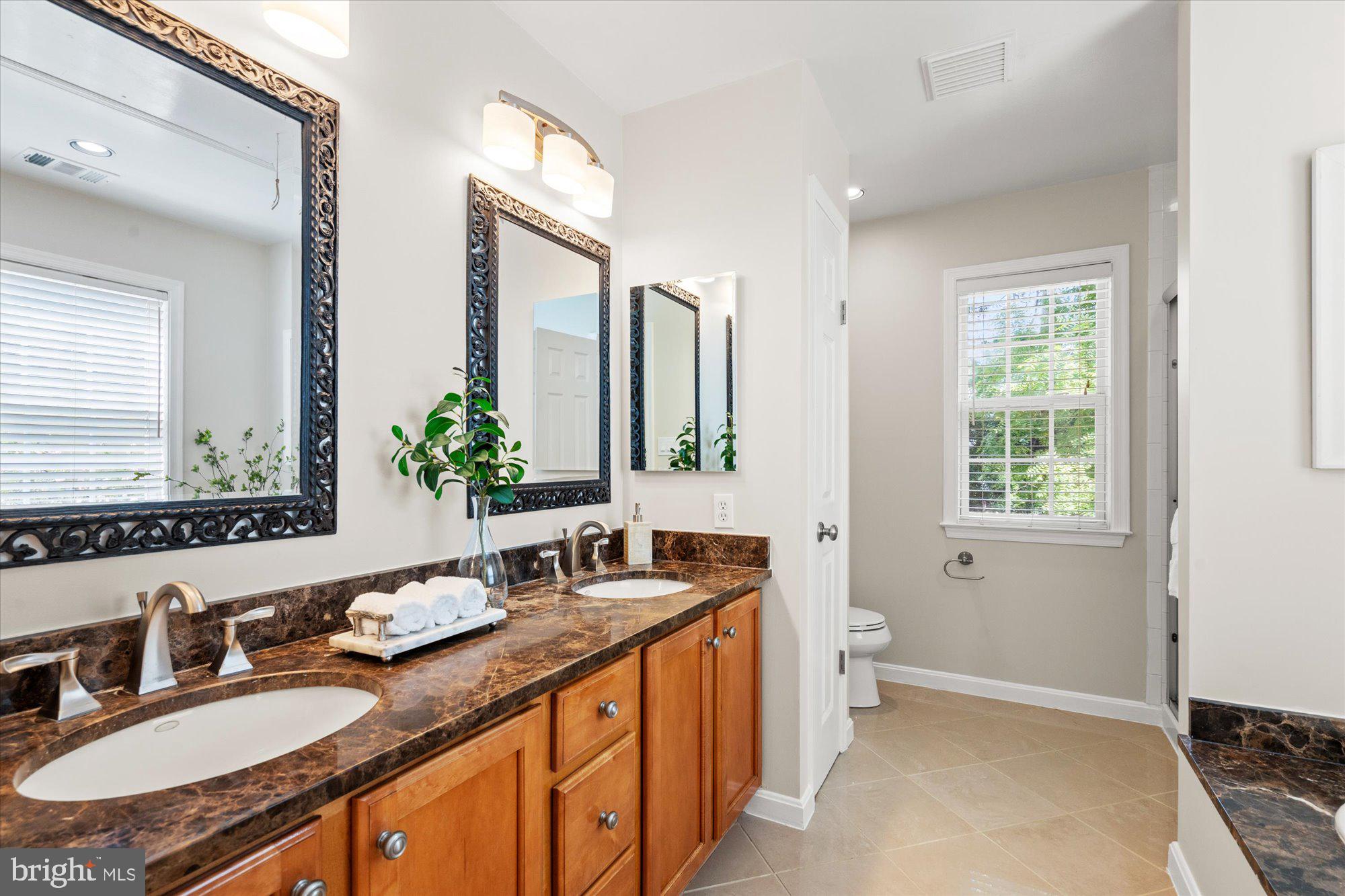 202 W GEORGE MASON ROAD