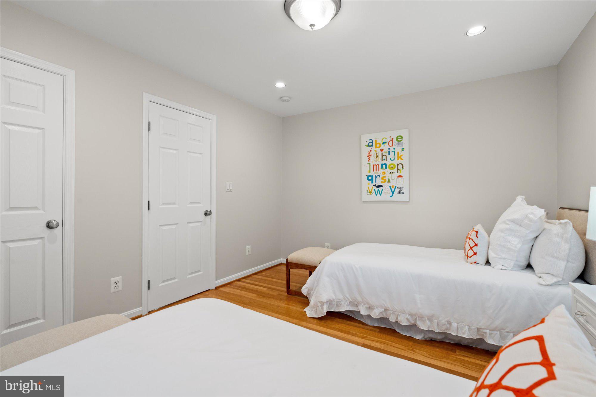 202 W GEORGE MASON ROAD