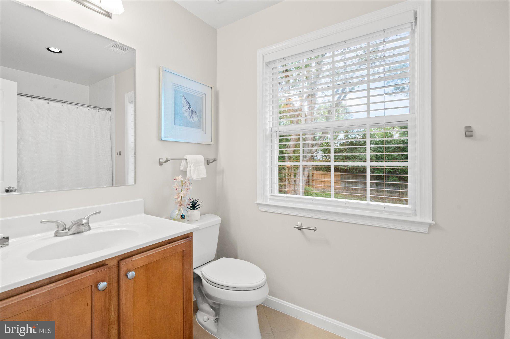 202 W GEORGE MASON ROAD