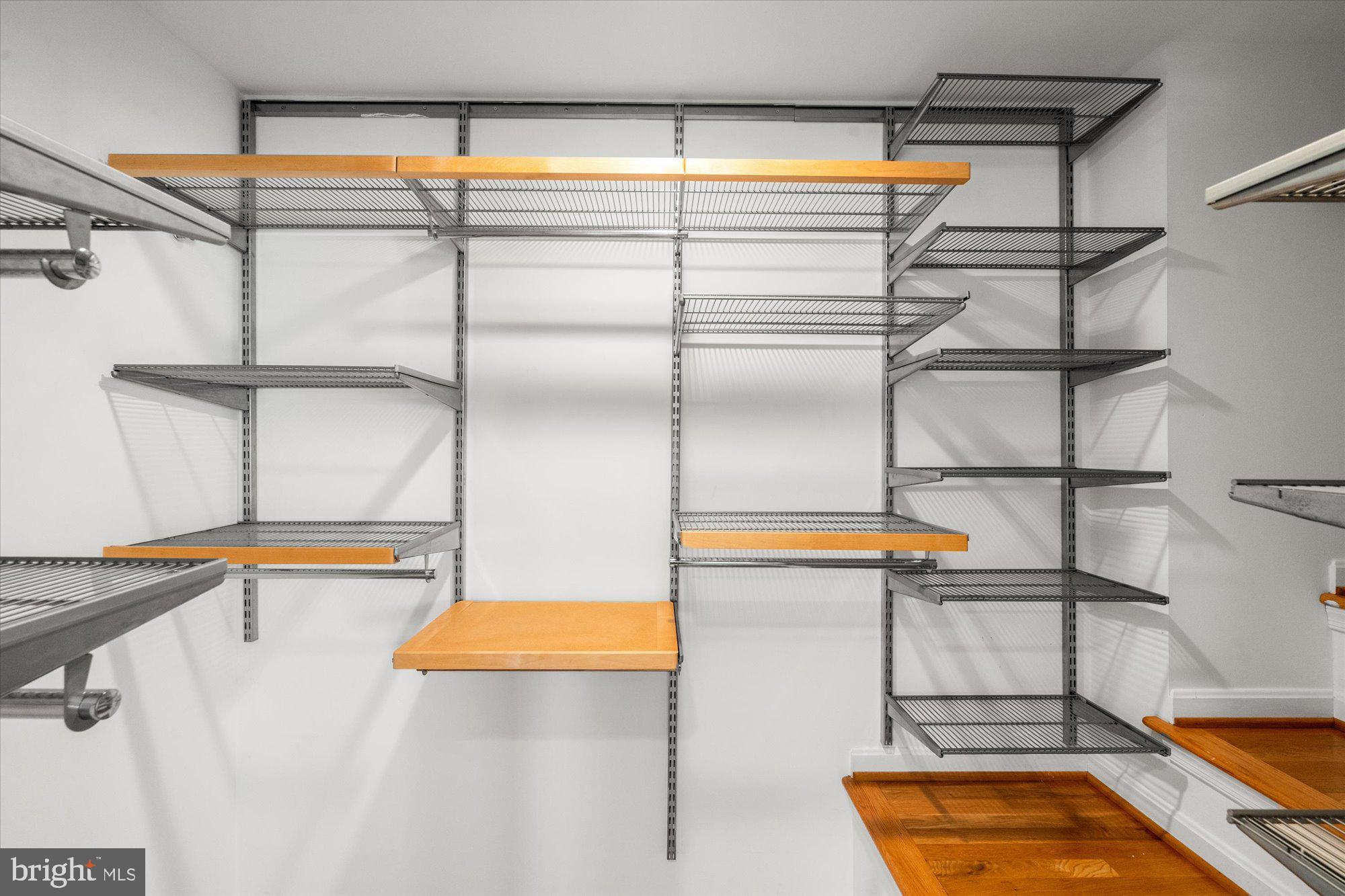 202 W GEORGE MASON ROAD