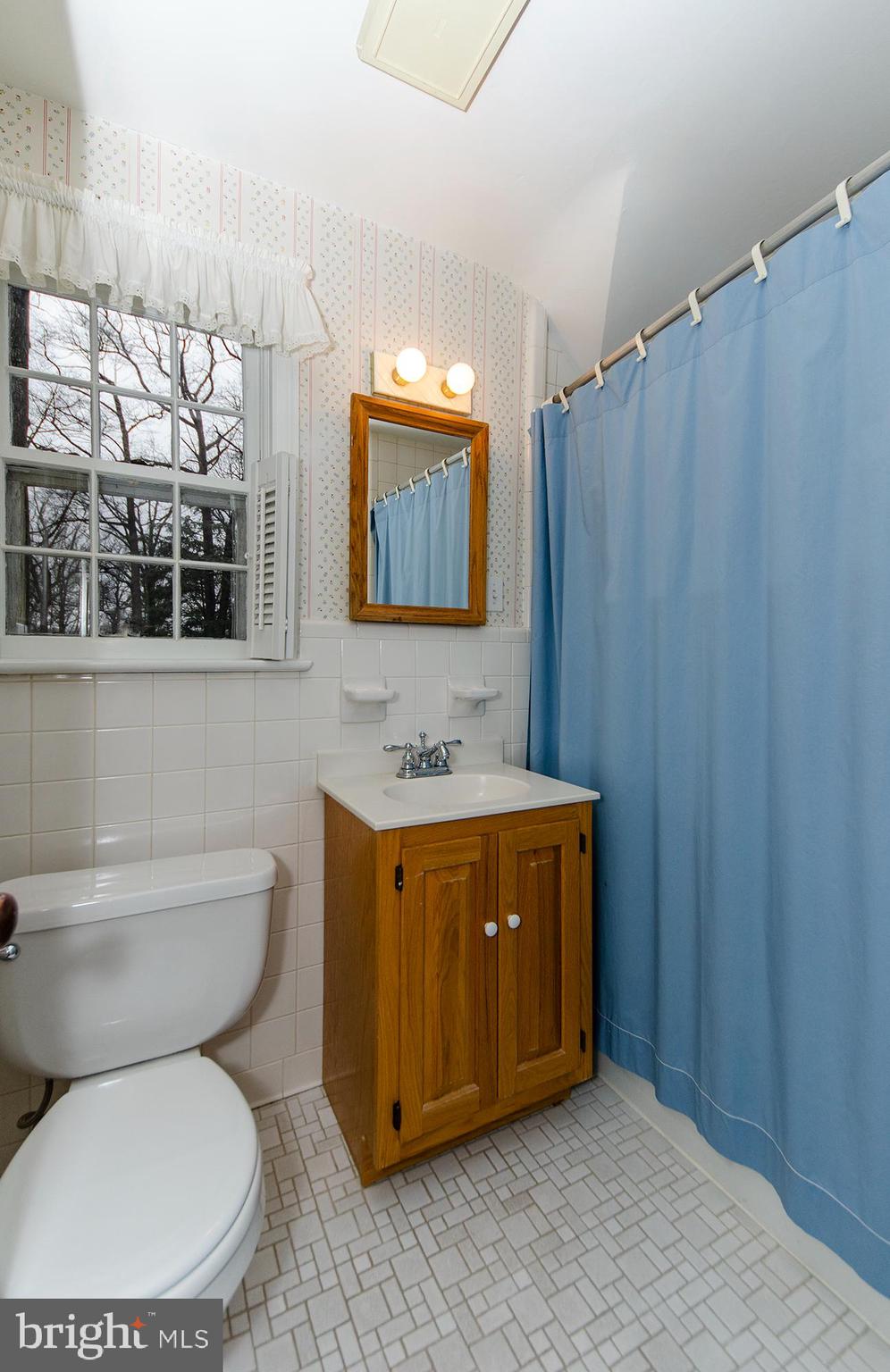 1308 TRACY PLACE