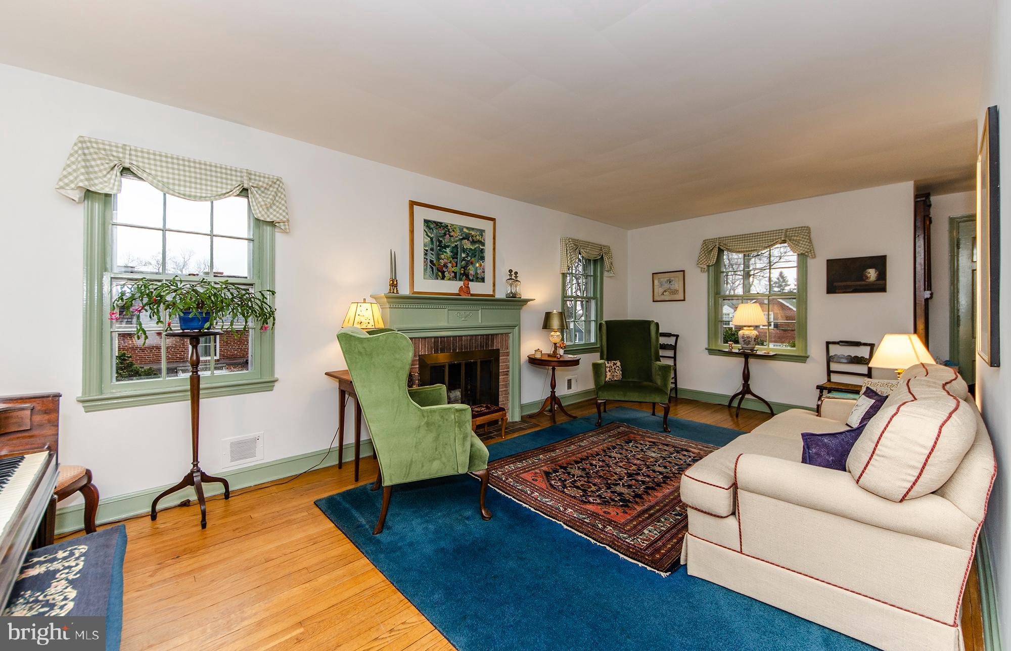 1308 TRACY PLACE