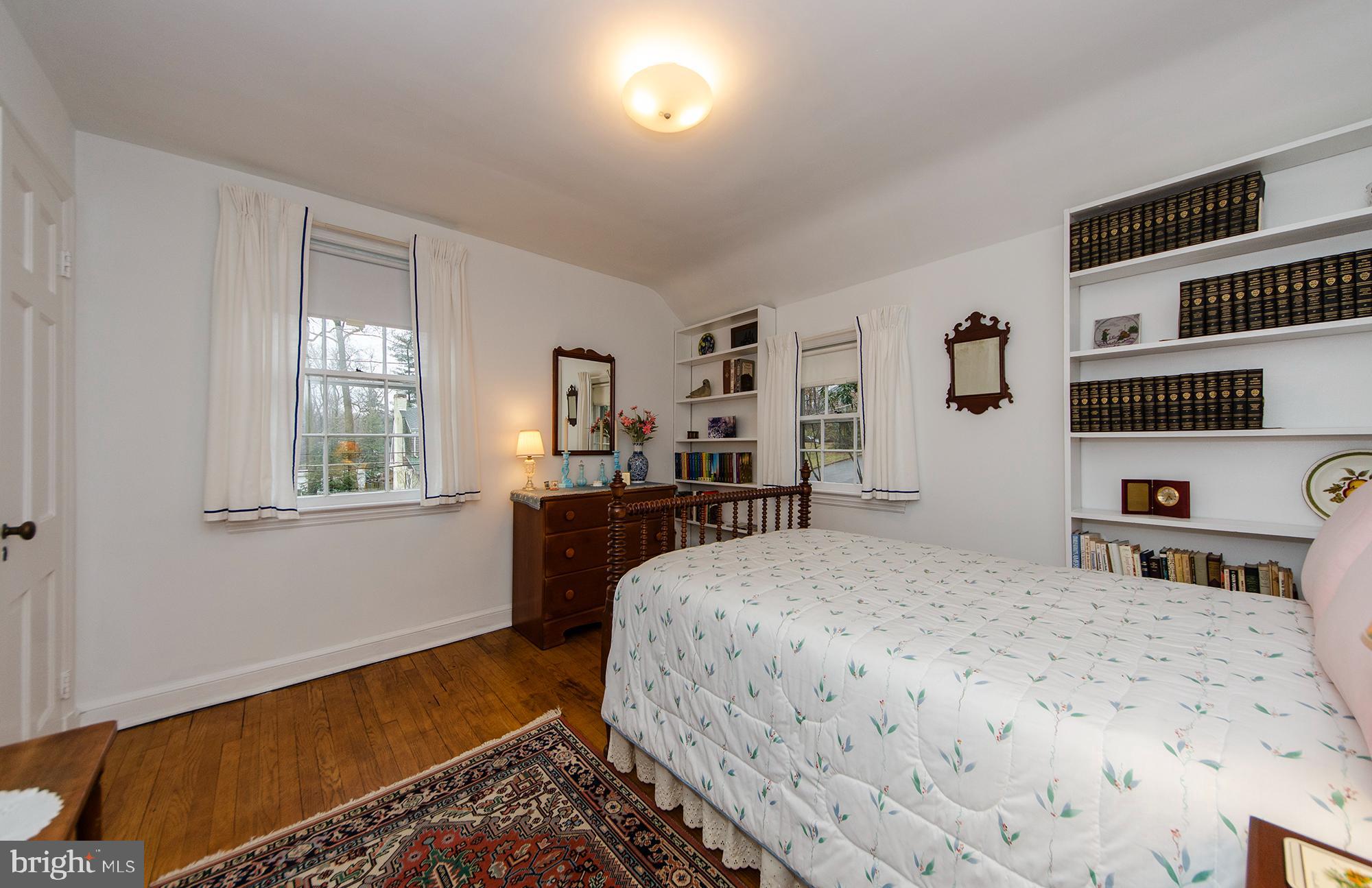 1308 TRACY PLACE