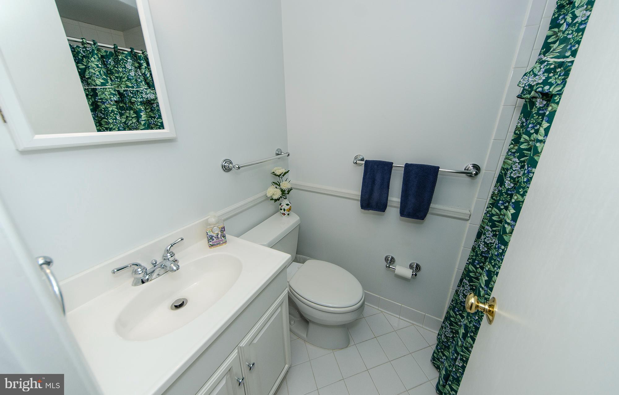 1308 TRACY PLACE