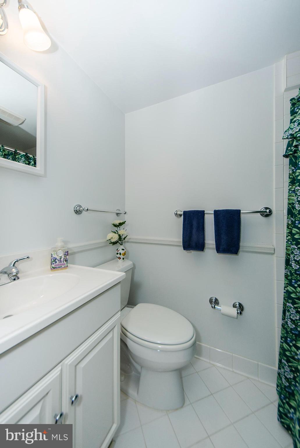 1308 TRACY PLACE