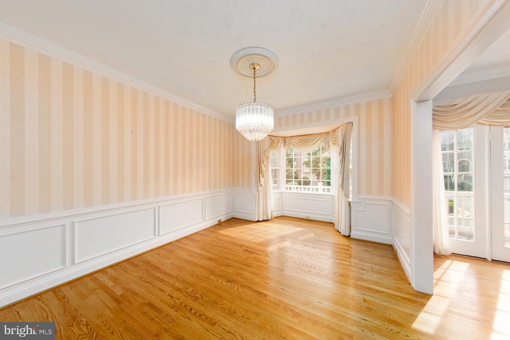101 GRESHAM PLACE