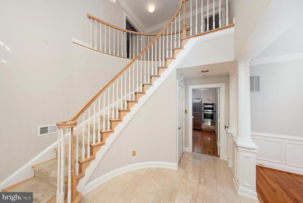 101 GRESHAM PLACE