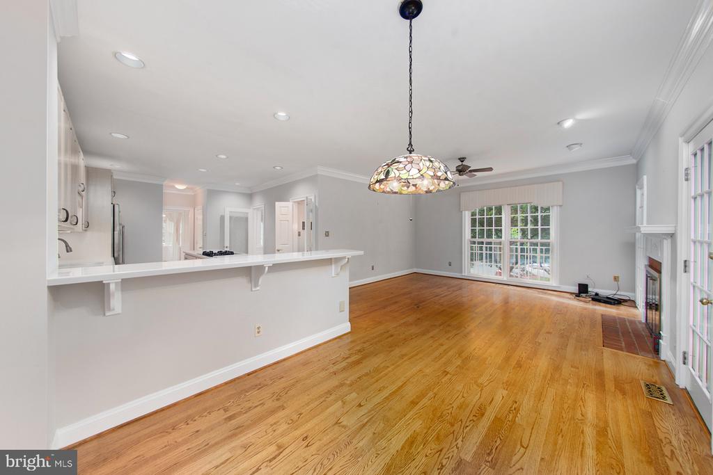 101 GRESHAM PLACE