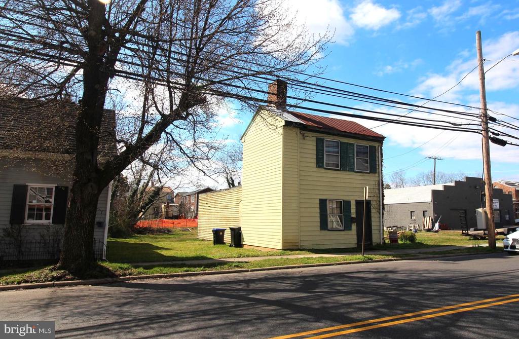 310 CHARLES STREET