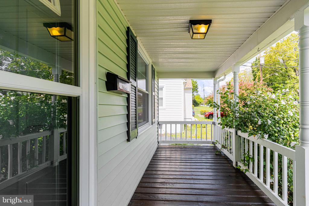 114 FORREST AVENUE
