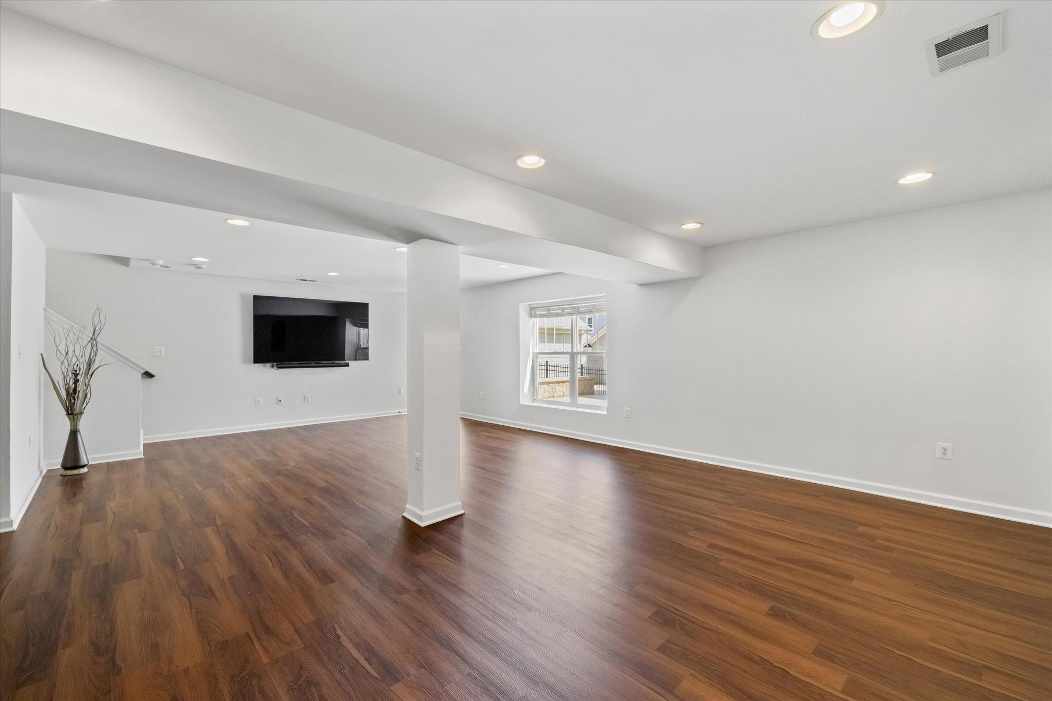 1713 IDLEWILD BOULEVARD