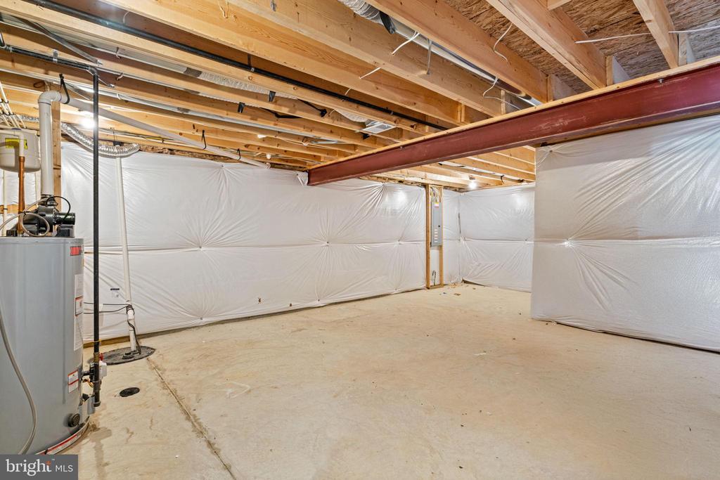 1601 RAMPART DRIVE
