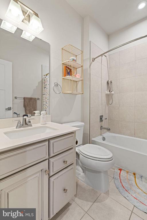 1601 RAMPART DRIVE