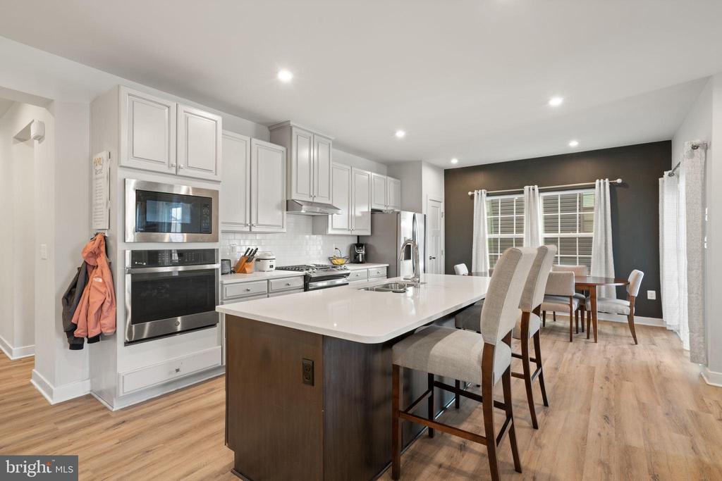 1601 RAMPART DRIVE